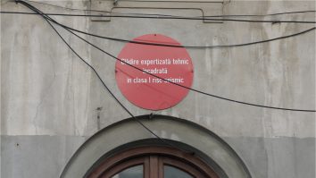 Peste 270.000 de elevi învață în clădiri cu risc seismic ridicat și mai mult de 2 milioane în școli expuse unui nivel de hazard seismic mediu