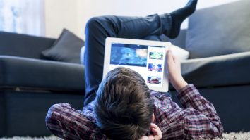 STUDIU. Copiii care sunt sedentari mai mult de șase ore pe zi prezintă un risc semnificativ de boli grave