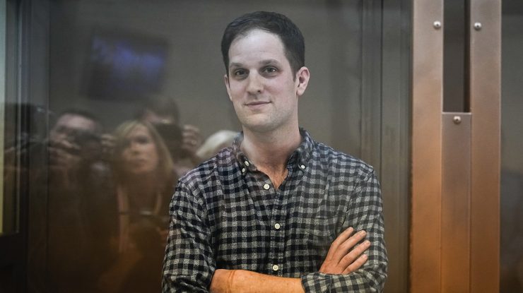 Procesul de spionaj al jurnalistului Evan Gershkovich urmează să înceapă în Rusia. Ce informații secrete a obținut jurnalistul