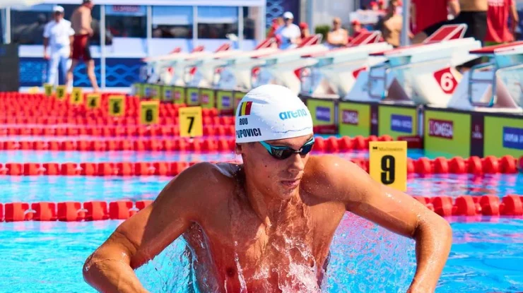 David Popovici s-a calificat în finala probei de 100 m liber cu cel mai bun timp, la Campionatele Europene de nataţie de la Belgrad