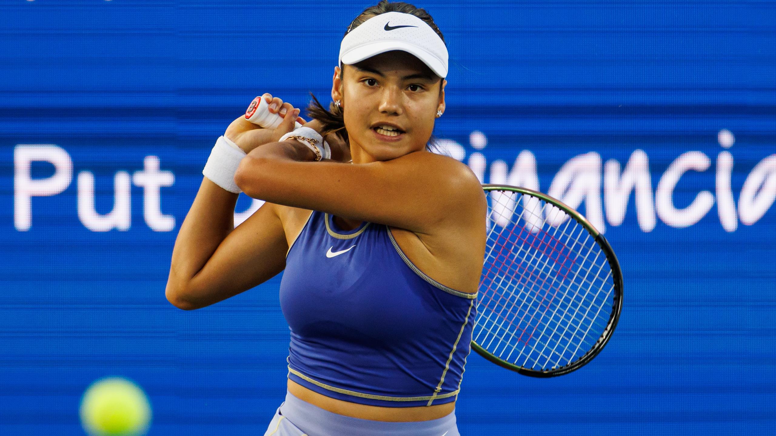 Emma Răducanu a obținut calificarea în sferturile turneului WTA de la Eastbourne, după ce a învins-o pe Jessica Pegula