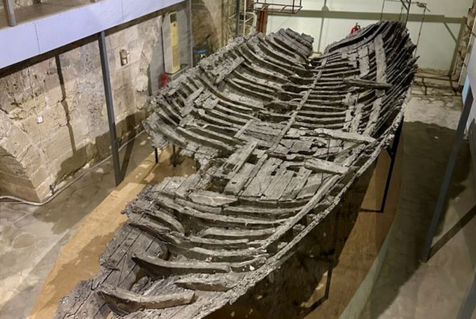 Un studiu recent a stabilit vechimea epavei Kyrenia la 280 î.Hr. Ce detalii se cunosc despre încărcătura sa