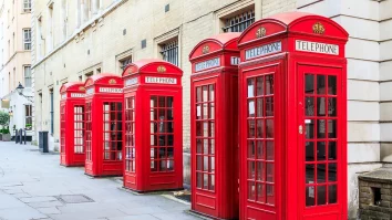 Salvați cabinele! Un ONG din Marea Britanie vrea să obțină statutul de monument istoric pentru celebrele cabine roșii