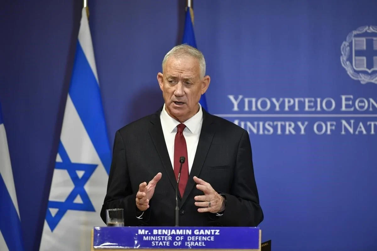 Benny Gantz, după ce a demisionat din guvern: „Netanyahu ne împiedică să progresăm către o victorie reală. Părăsim guvernul de urgență cu inima grea”