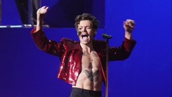 Ești fan Harry Styles? Acum poți să vizitezi orașul său natal, Holmes Chapel, prin tururi ghidate