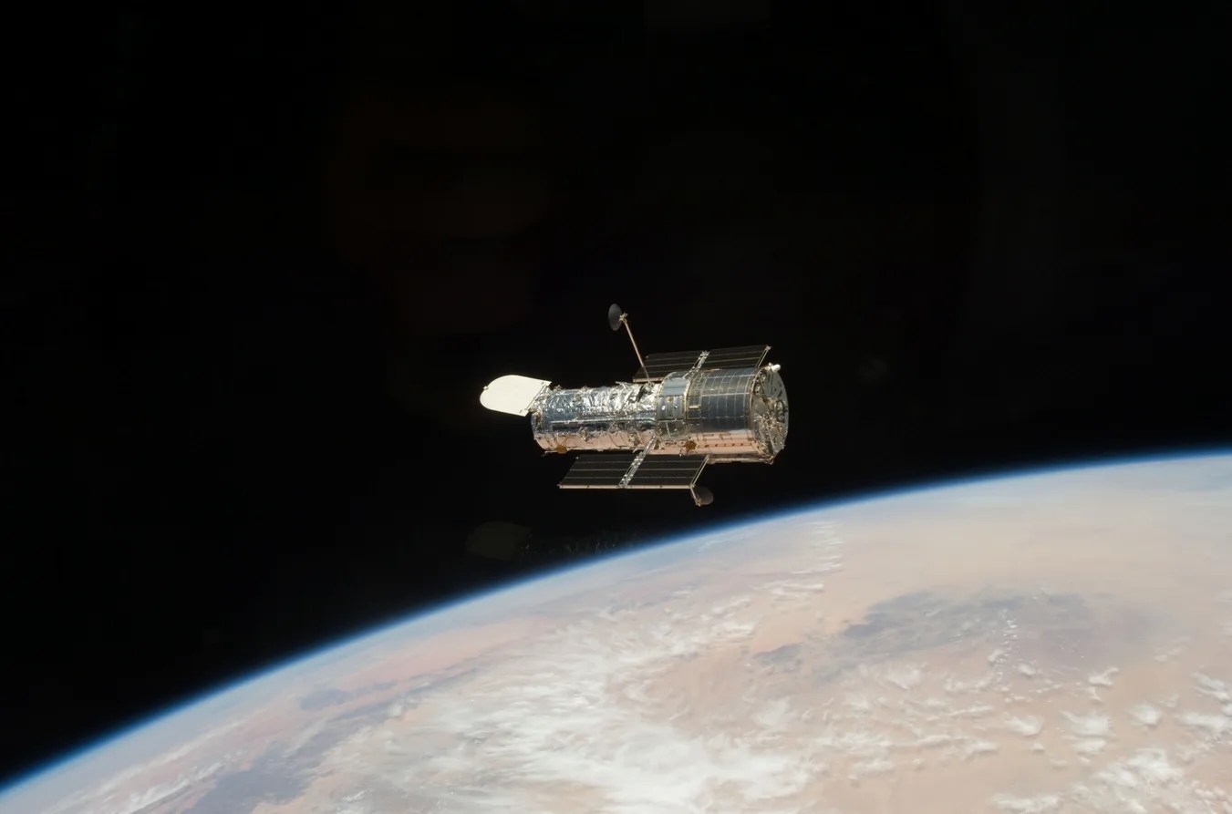 NASA vrea să oprească treptat telescopul Hubble, după 34 de ani