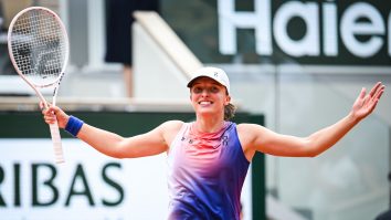 Iga Swiatek e prima finalistă la Roland Garros. Poloneza e la un pas de al patrulea titlu la Paris