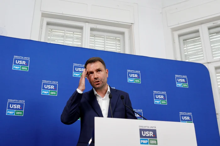 Zece candidaturi au fost depuse până acum pentru șefia USR, după demisia lui Drulă. Pe listă se află și Elena Lasconi