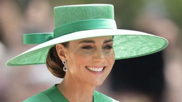 VIDEO. Kate Middleton a trimis o scrisoare de apreciere Gărzilor Irlandeze. Prințesa de Wales și-a cerut scuze pentru că nu a putut participa la repetiția finală a evenimentului anual, Trooping the Color