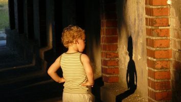 Cum contribuie un prieten imaginar la dezvoltarea copilului? „Faptul că el îl investește cu emoții este rod al creativității”