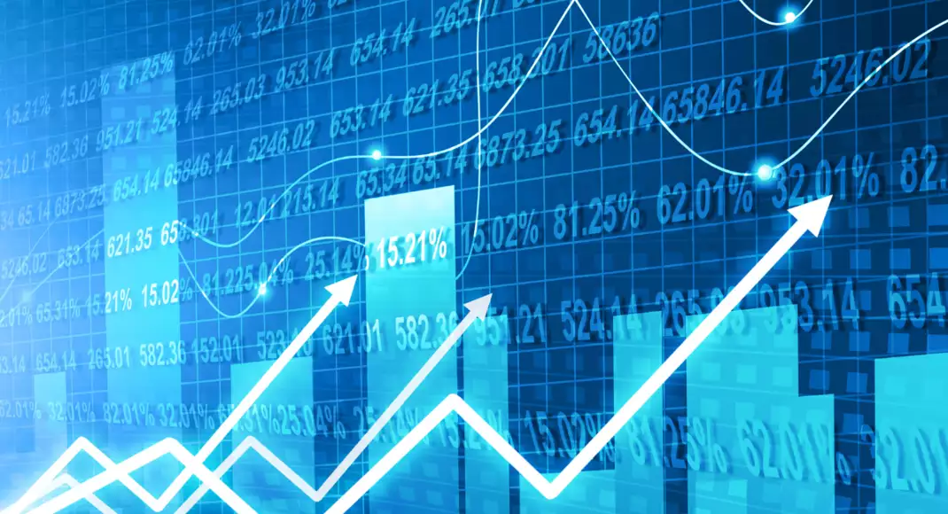 Euro scade cu 0,04% față de dolar. Analist economic: „Ceea ce promovează partidele de extremă-dreapta merge spre o înghețare a economiei europene”