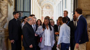 Papa a adunat 107 de comedianți la Vatican pentru a celebra umorul