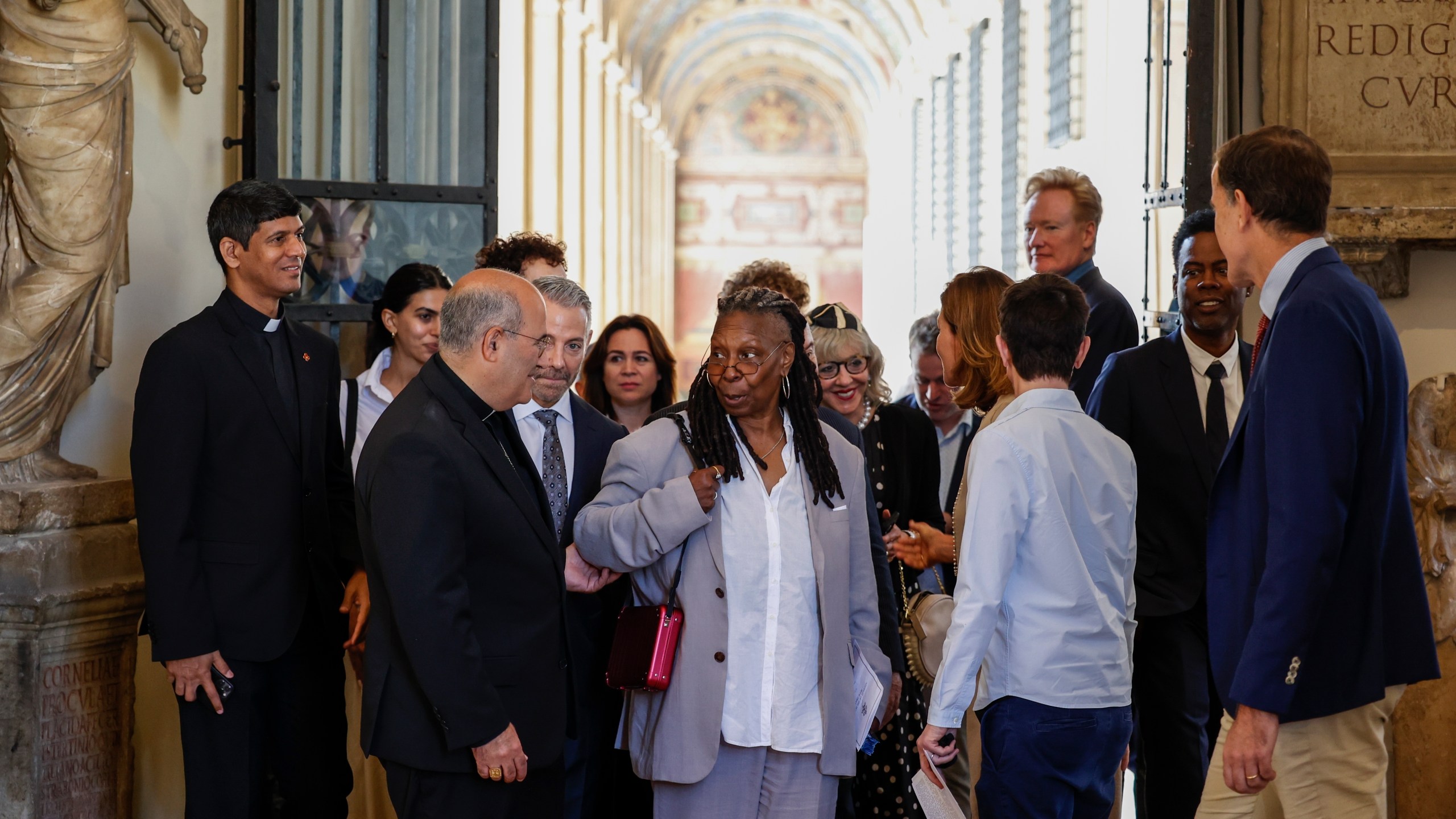 Papa a adunat 107 de comedianți la Vatican pentru a celebra umorul