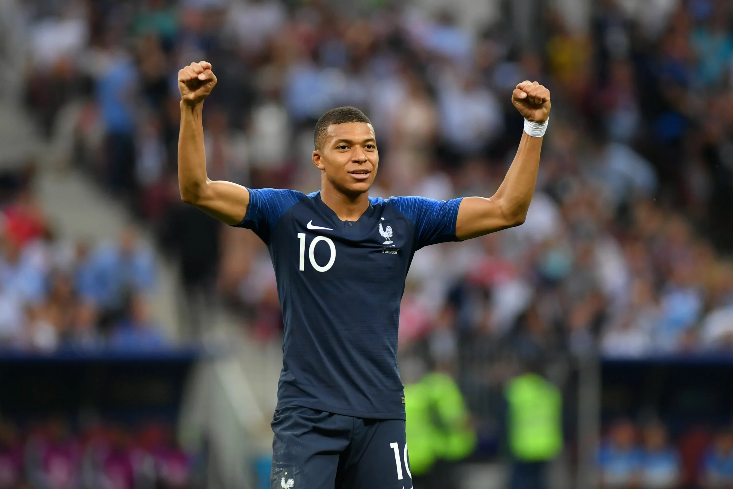Mbappé îi îndeamnă pe tinerii francezi să voteze împotriva extremelor. „Trebuie să ne identificăm cu valorile noastre”