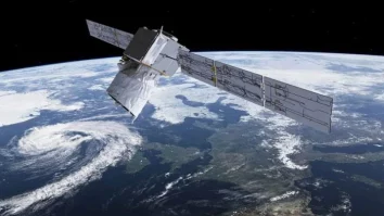 Resturi periculoase ale sateliților poluează spațiul din jurul Pământului. NASA caută soluții înainte să fie prea târziu