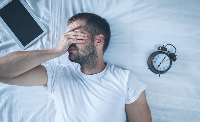 STUDIU. Lipsa somnului îți poate îmbătrâni creierul cu trei ani. Ce au descoperit oamenii de știință