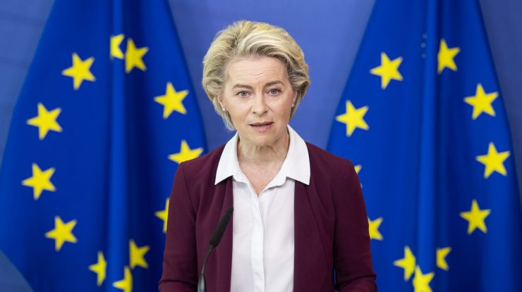 Ursula von der Leyen va prezenta miercuri Parlamentului echipa sa de comisari europeni