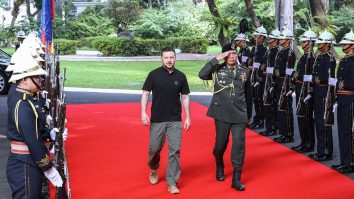 Zelenski merge în Franța. Ce va discuta Președintele cu Emmanuel Macron și Joe Biden