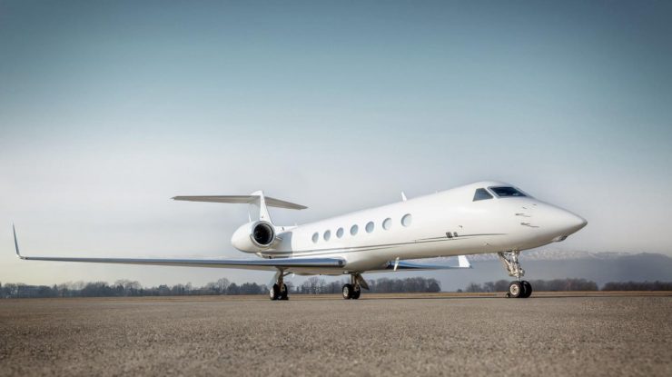 FOTO. Cum arată avionul de lux cu care a plecat Klaus Iohannis la Summitul NATO de la Washington