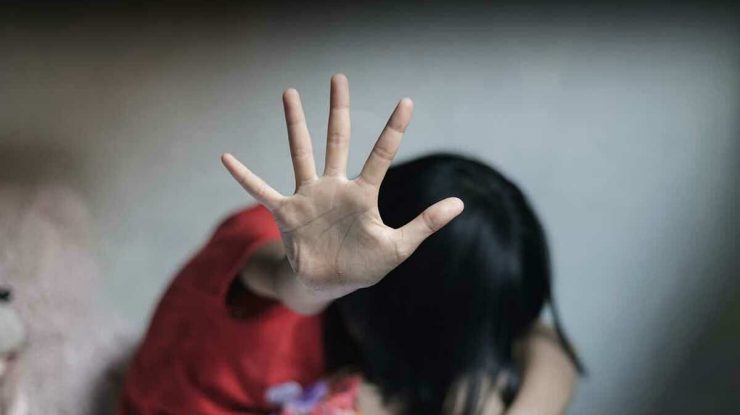 Pe măsură ce A.I.-ul devine mai ușor de utilizat, IWF avertizează cu privire la creșterea numărului de videoclipuri pornografice cu minori