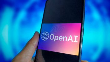 OpenAI a început implementarea unui nou model vocal. ChatGPT are o nouă voce, mult mai convingătoare