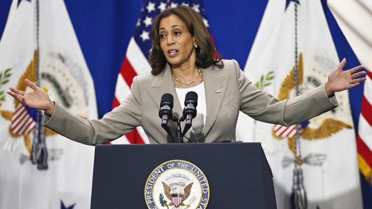 Democrații încep să își îndrepte speranțele spre Kamala Harris. Cine l-ar putea înlocui pe Biden la candidatura SUA