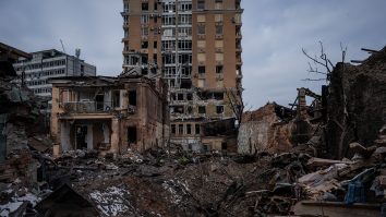 100.000 de persoane au rămas fără curent electric în Ucraina în urma unei lovituri aeriene rusești. Cât de gravă este situația pe front