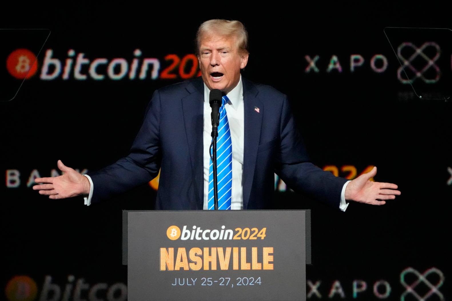 Donald Trump mizează pe Bitcoin. Ce declarații a făcut în Nashville