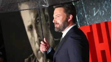 Ben Affleck și-a cumpărat o vilă lângă casa fostei soții, Jennifer Garner. Sursele spun că relația cu JLo s-a încheiat acum câteva luni