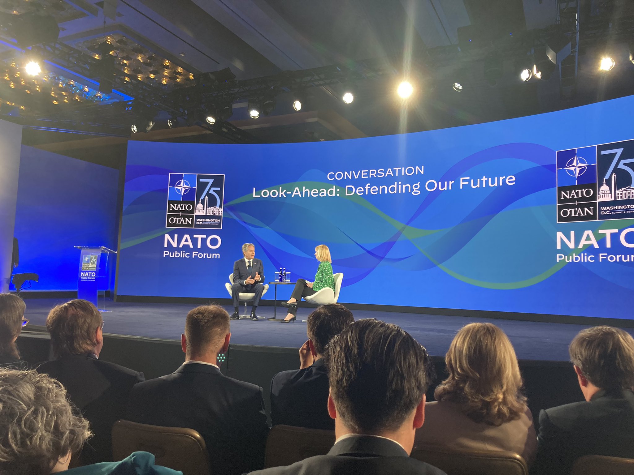 Blinken, la NATO: Statele Unite și aliații trimit chiar acum avioane de luptă F-16 în Ucraina