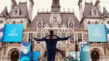 Snoop Dogg va purta torța olimpică în ultimele sale etape în Paris. Ce mesaj a transmis artistul