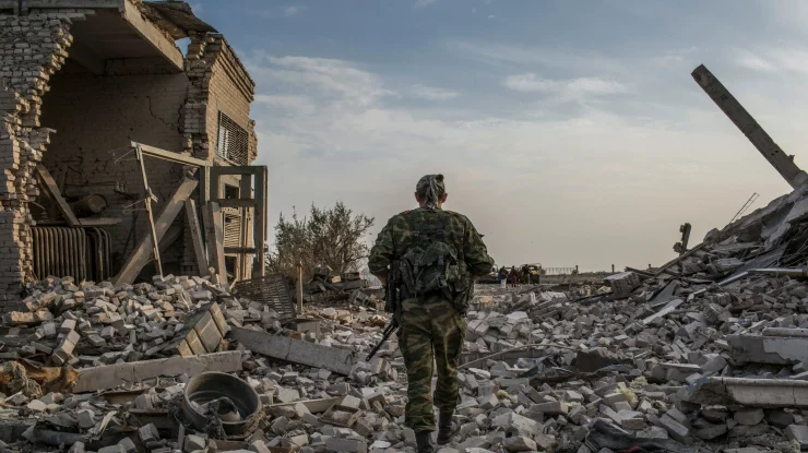 LIVE UPDATE. Război în Ucraina, ziua 883. Un ofițer rus de informații militare a fost rănit într-o mașină capcană, în timp ce Kievul lovește feribotul lui Putin spre Crimeea
