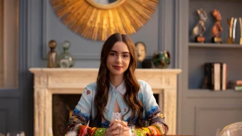 VIDEO. Netflix lansează trailerul sezonului 4 din „Emily in Paris”. Protagonista este pregătită pentru noi aventuri franțuzești