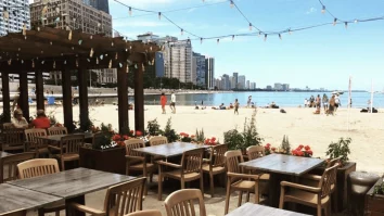 Căldura excesivă afectează domeniul HORECA. Proprietar La Mama: „În fiecare an avem coduri de căldură și ploaie și ne-am obișnuit cu acestea”