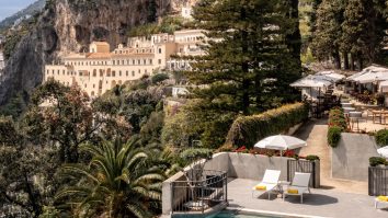 Unde mergi în vacanță? Anantara Convento di Amalfi, situat într-o mănăstire Capucin, oferă o experiență istorică și luxoasă
