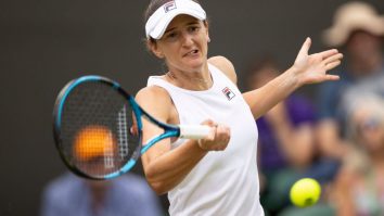Irina Begu, eliminată în premieră la Wimbledon, de Lin Zhu. Românca a pierdut setul cu 6-0