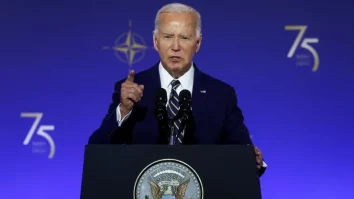 Biden anunță la Ceremonia NATO că SUA și aliații, inclusiv România, urmează să trimită Ucrainei zeci de sisteme de apărare aeriană: „Putin vrea să șteargă Ucraina de pe fața Pământului”