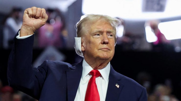 Trump o numește pe Kamala Harris „incompetentă” și „oribilă”