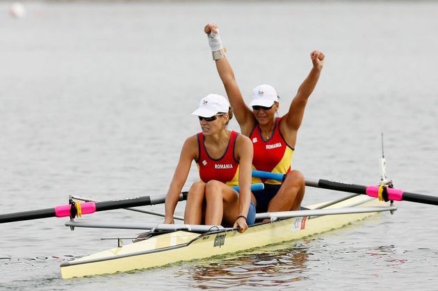 Radiş şi Bodnar s-au calificat în semifinale la dublu vâsle feminin