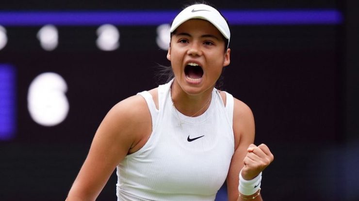 Emma Răducanu s-a calificat în turul al treilea la turneul de la Wimbledon