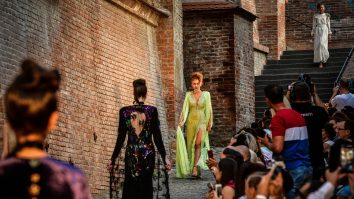 Feeric Fashion Week ajunge la a 16-a ediție. În primele 2 zile se vor face workshop-uri și masterclass-uri