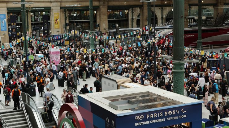 Compania franceză SNCF a avertizat că perturbările asupra rețelei feroviare a țării ar putea dura până la sfârșitul weekendului