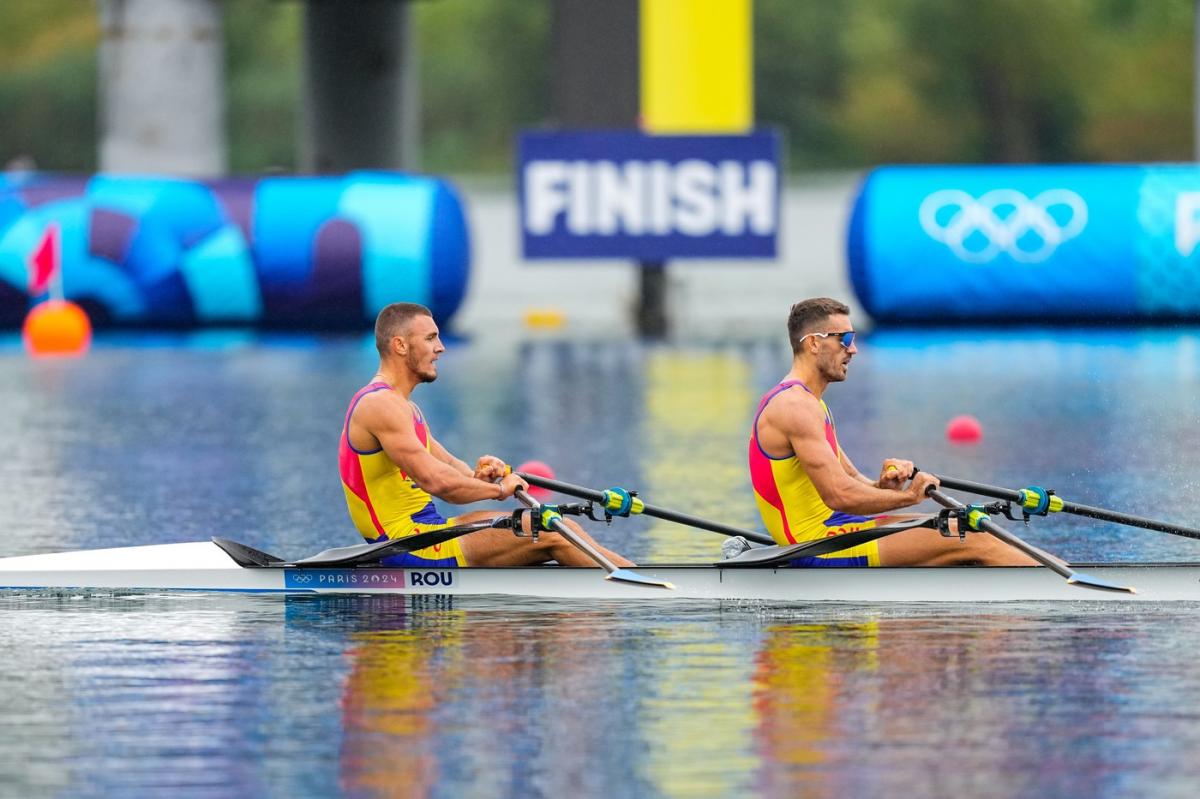 JO 2024: Florin Enache şi Andrei Cornea s-au calificat în semifinale la dublu vâsle masculin