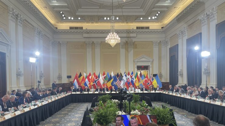 Summitul Parlamentar al NATO: „Putin ne-a transmis un mesaj clar: MOARTE. Întrebarea e dacă îi putem răspunde înapoi”, spune reprezentantul Poloniei / Ce mesaj transmite România