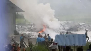 VIDEO. Cel puțin 18 persoane au murit într-un accident aviatic, în Nepal. Pilotul aeronavei este singurul supraviețuitor