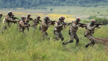 Încep exercițiile navale comune în China. Forțele lui Putin lansează 1.000 de drone pe linia frontului