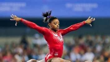 Simone Biles atrage o mulțime de celebrități de pe lista A la Jocurile Olimpice de la Paris. Gimnasta este „golden ticket-ul” SUA