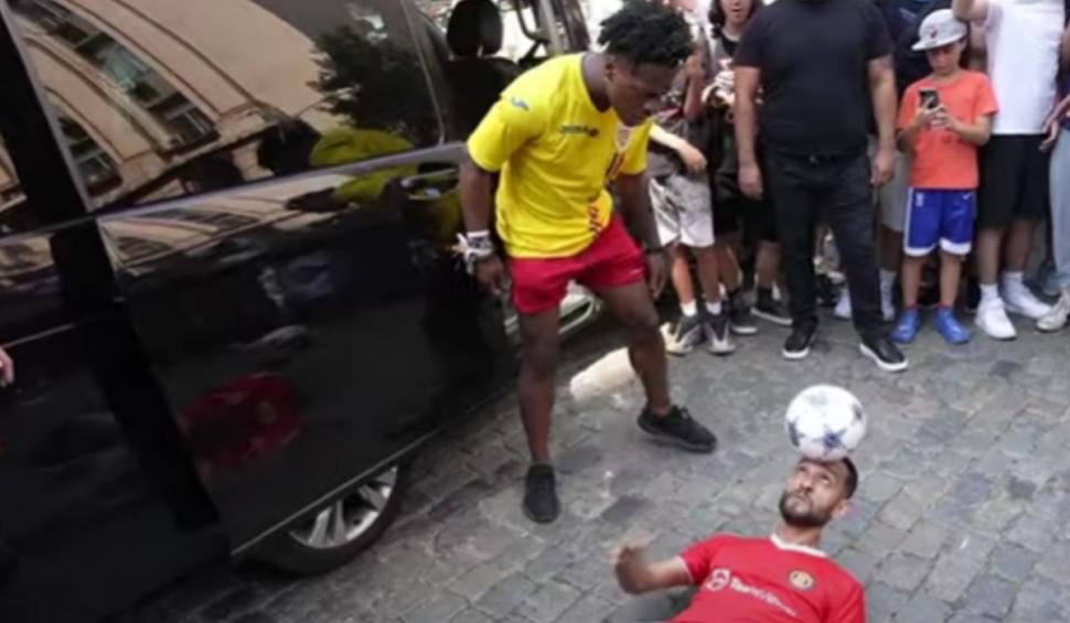 IShowSpeed, unul dintre cei mai cunoscuți YouTuberi, a venit în România. S-a plimbat prin Ferentari și a mâncat mici de la Obor