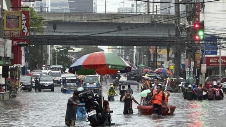 Taifunul Gaemi face ravagii în Taiwan și Filipine. Cel puțin 25 de persoane au fost ucise în alunecări de teren și inundații masive