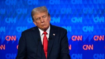 Trump are planuri pentru NATO: păstrează bazele aeriene din Anglia, Germania şi Turcia, dar retrage trupele terestre